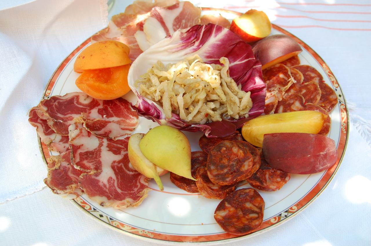 Rifugio Casello Margherita Camigliatello Silano Kültér fotó